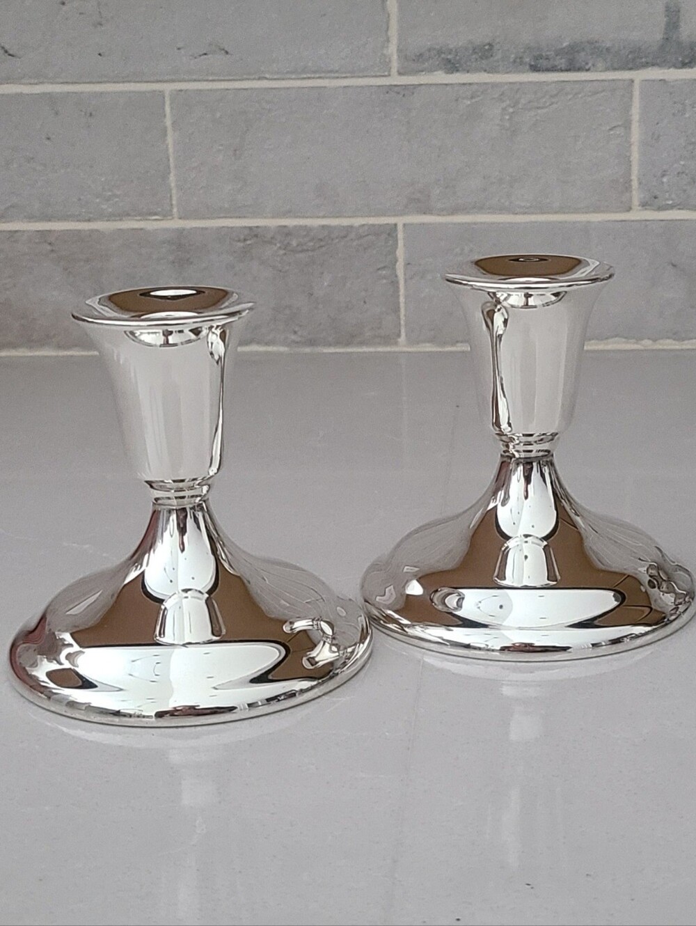 Set of 2 Vintage Silver Plated Candle Holders - Picture 4 of 7